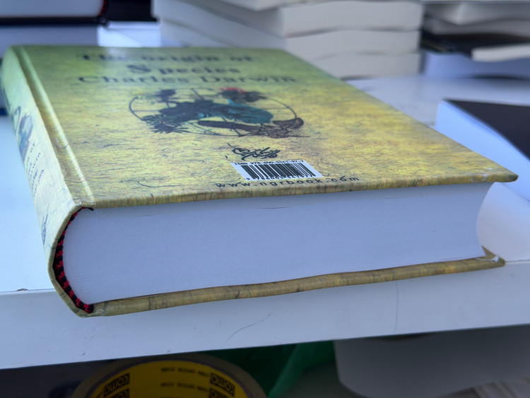 کتاب منشا انواع از چارلز داروین